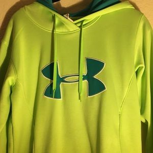 Under Armour Sweatshirt